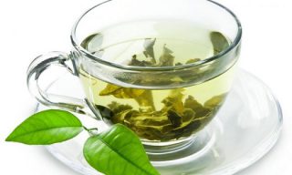 چای سبز برای چه کسانی مضر است؟